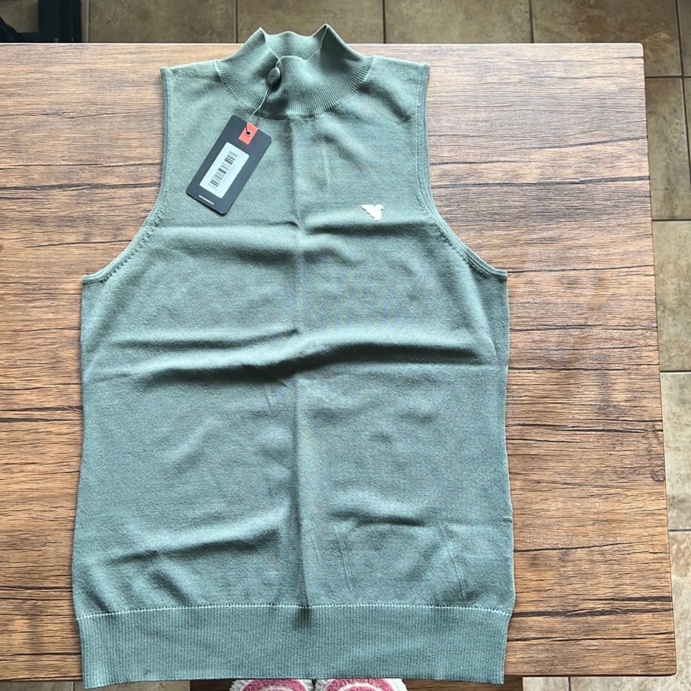 NWT Macade Golf Sweater Tank Size Small